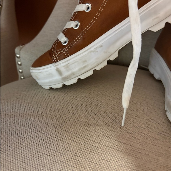 MUDD Brown High-Top Sneakers with White Laces - Picture 12 of 12